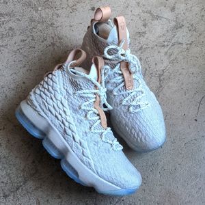 Nike LeBron XV 7Y Women's 8.5